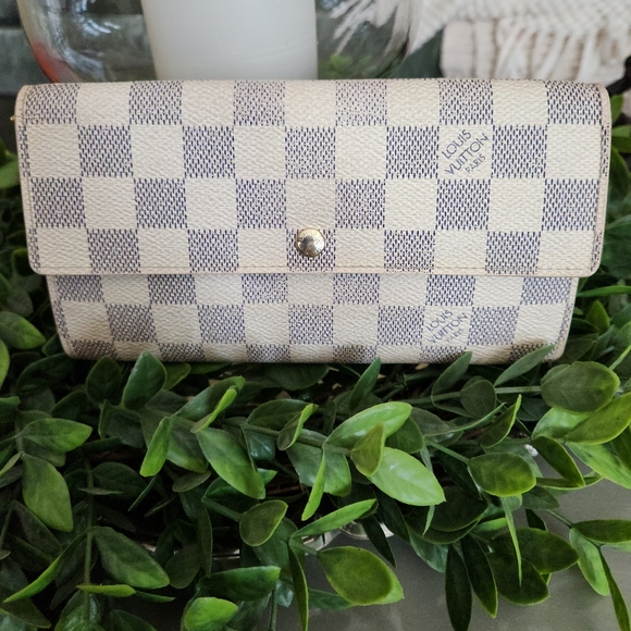 Louis Vuitton Damier Azur White and Blue Wallet with Iconic